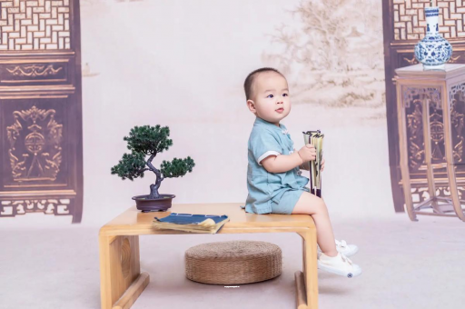 香河可爱的企鹅宝宝 香河可爱的企鹅宝宝